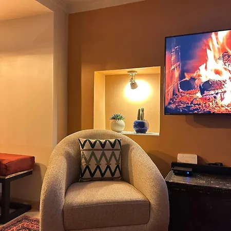 Stayhouse's - Modern,peaceful&unique Mansion