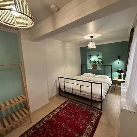 Stayhouse's - Modern,peaceful & Unique Mansion Villa